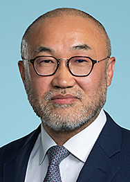 Sungbum Lee